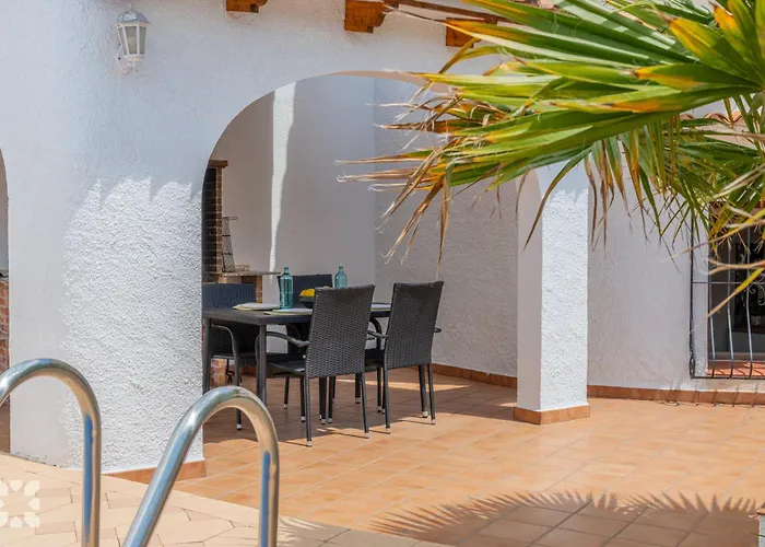 Esmeralda By Abahana Villa