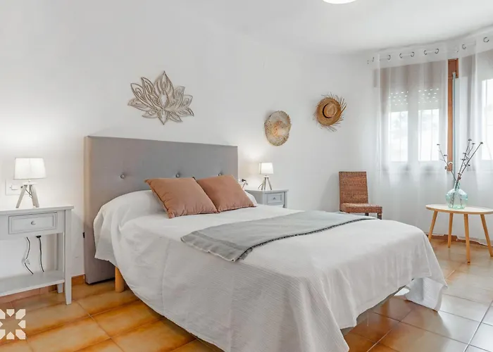 Esmeralda By Abahana